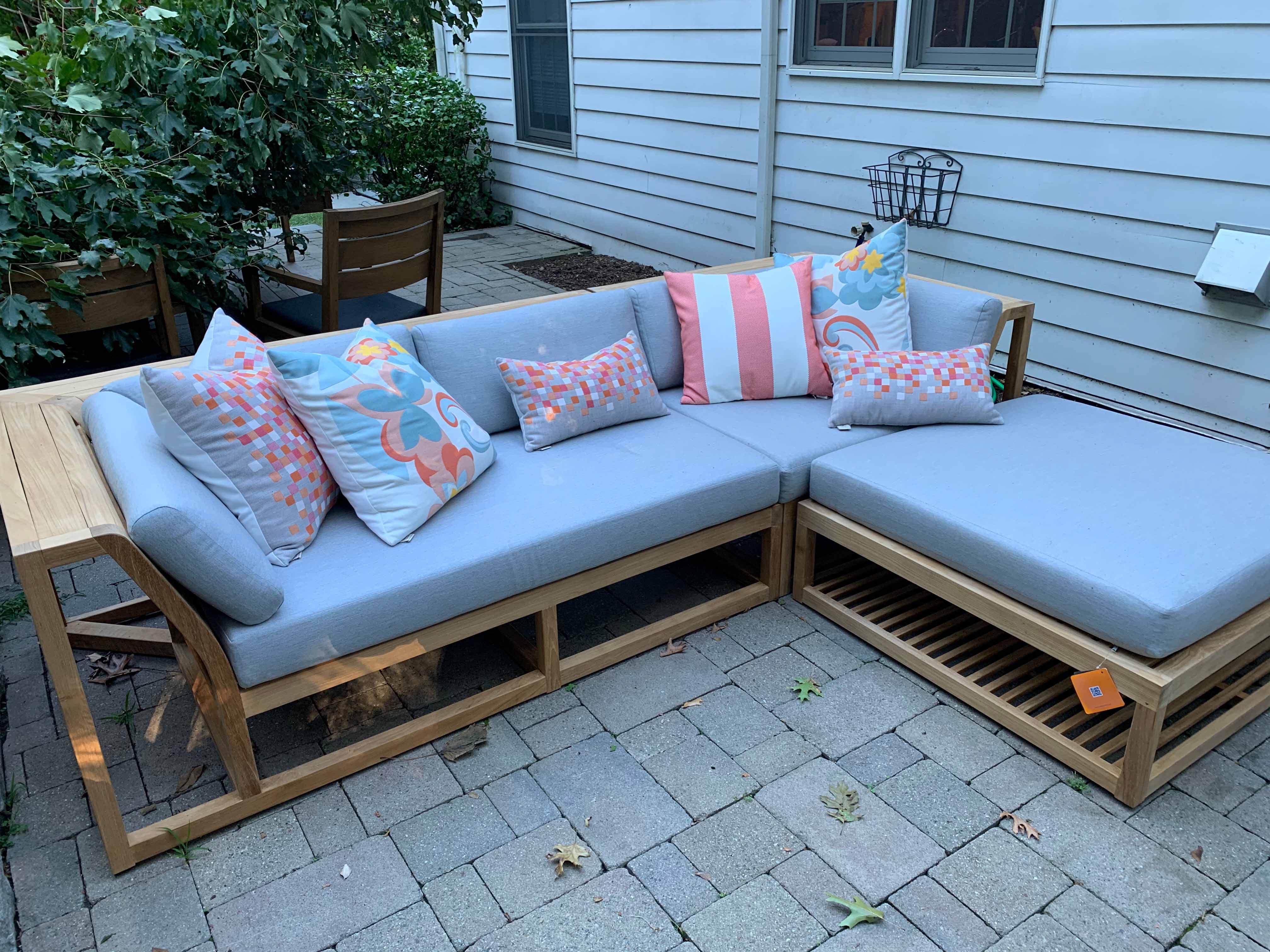 Maya_Sectional_Daybed