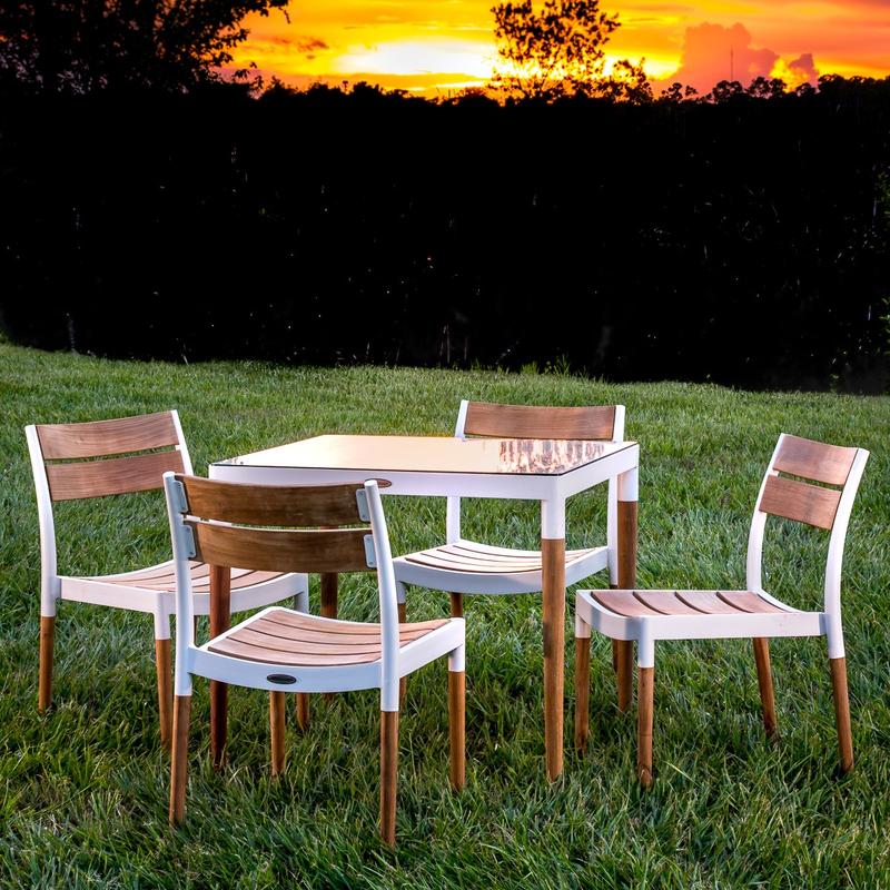alt="aluminum teak outdoor furniture"
