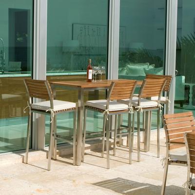 5 ft Vogue Bar Table