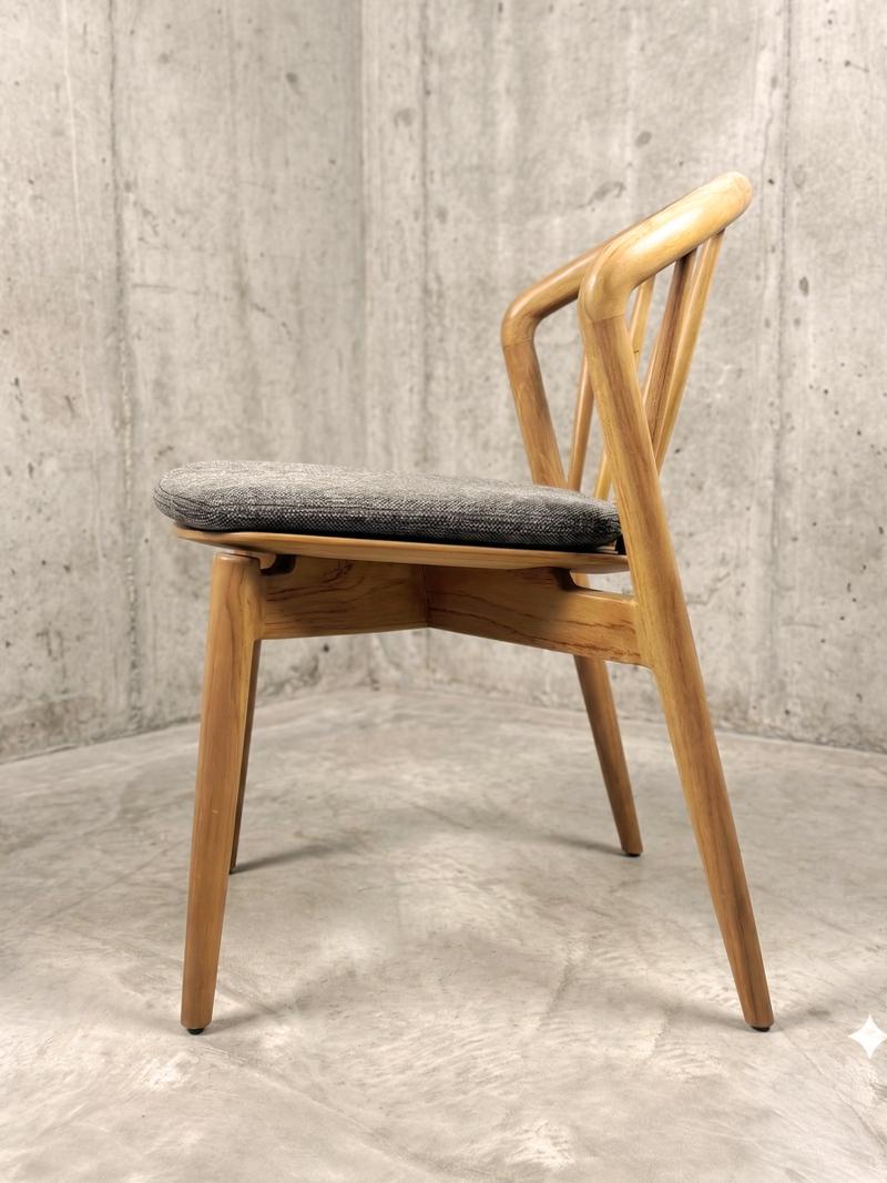 alt="Dahlia Teak Side Chair - Picture C"