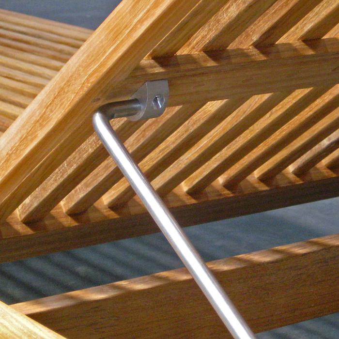 alt="16770 Horizon Teak Chaise Lounger closeup view of backrest showing reclining mechanism"