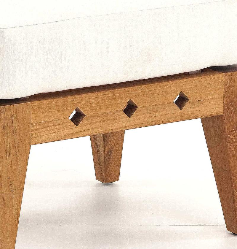 alt="best outdoor teak furniture"