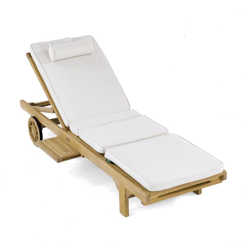 alt="wooden steamer lounger"