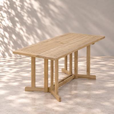 Nevis Table