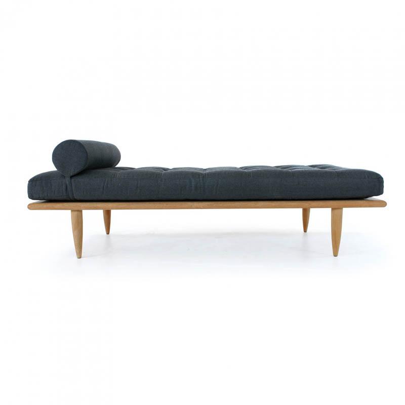 alt="16815dp saloma teak daybed with cushions side profile on white background"